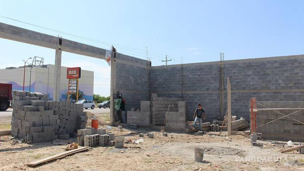Avanza construcción de nueva Central de Bomberos de Sabinas