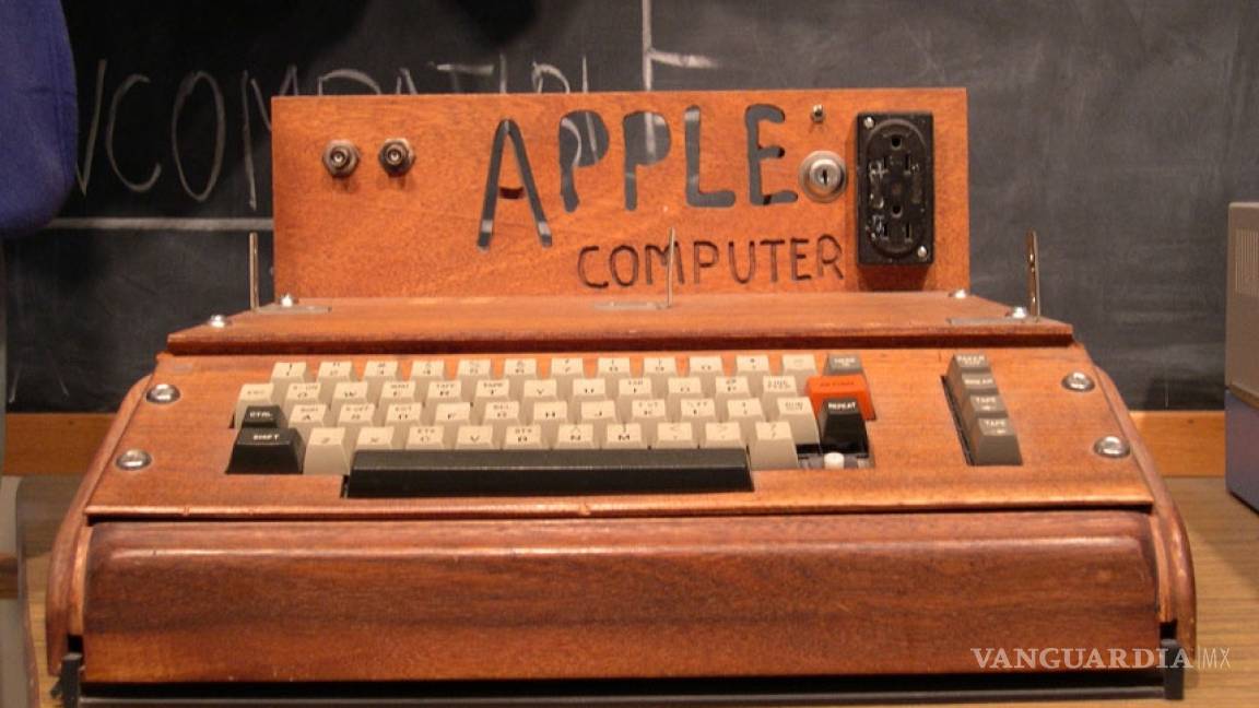 Precio récord en subasta de una de las primeras computadoras Apple