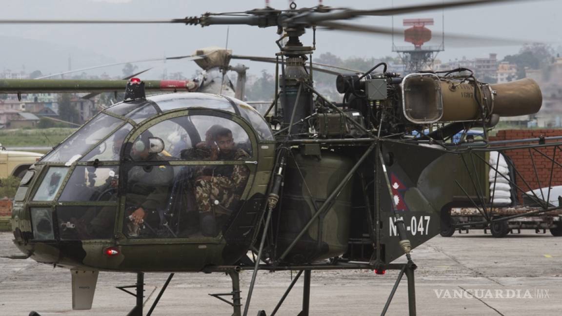 Hallan 3 cuerpos en helicóptero de EU accidentado en Nepal
