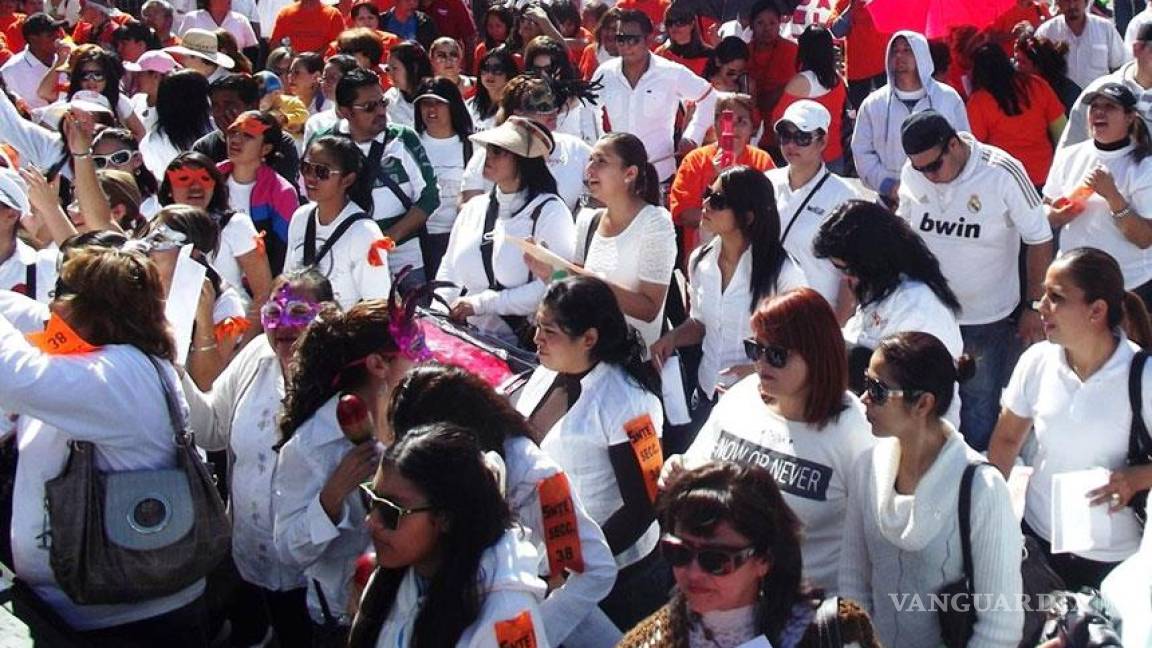 Dirigentes del SNTE en Coahuila anuncian amparos contra el ISR