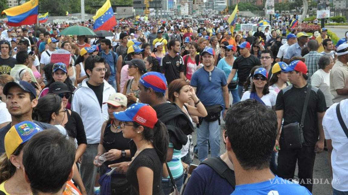 Gobierno venezolano ordena capturar a líder opositor