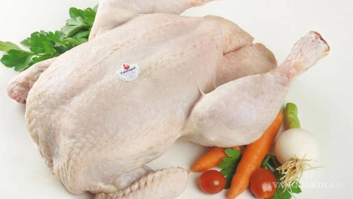 Gobierno autoriza importar pollo, busca garantizar estabilidad de precios