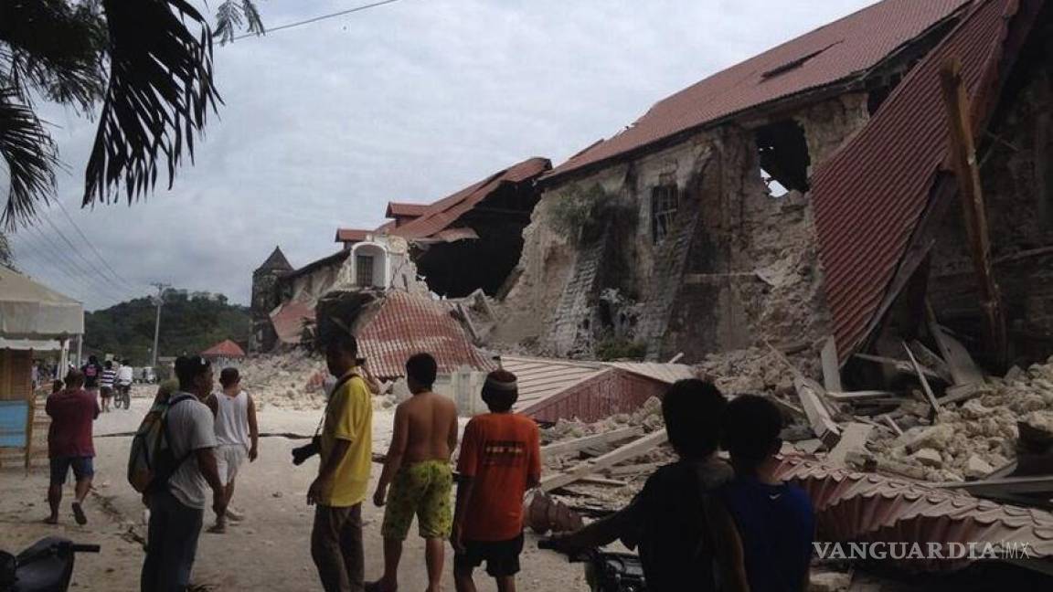 Sismo de 7.2 grados en Filipinas deja 72 muertos