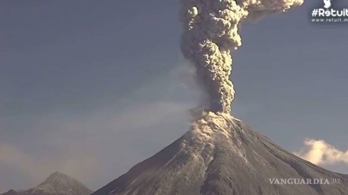 Reportan caída de ceniza volcánica en Jalisco