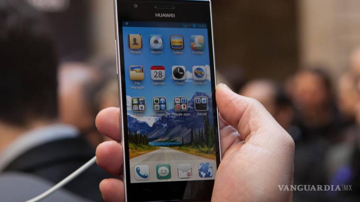Huawei se burla de Apple y Samsung en vídeo