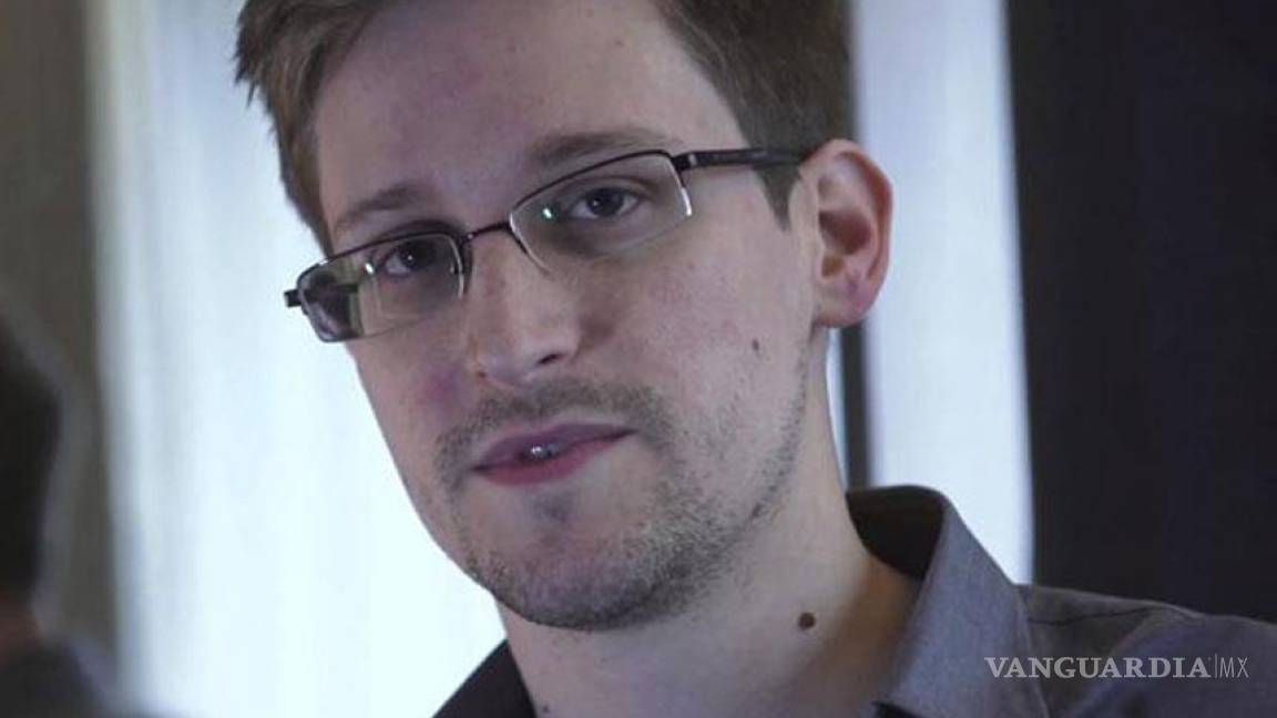 EU presenta cargos contra Snowden, pide su arresto a Hong Kong
