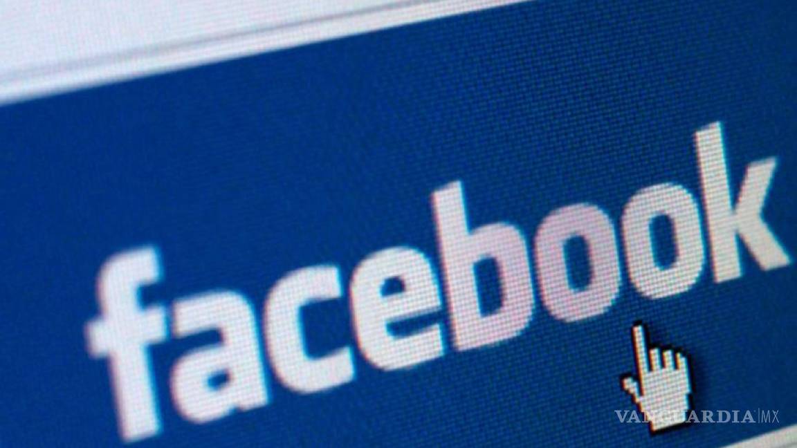 Le dan 37 años de cárcel por usar Facebook