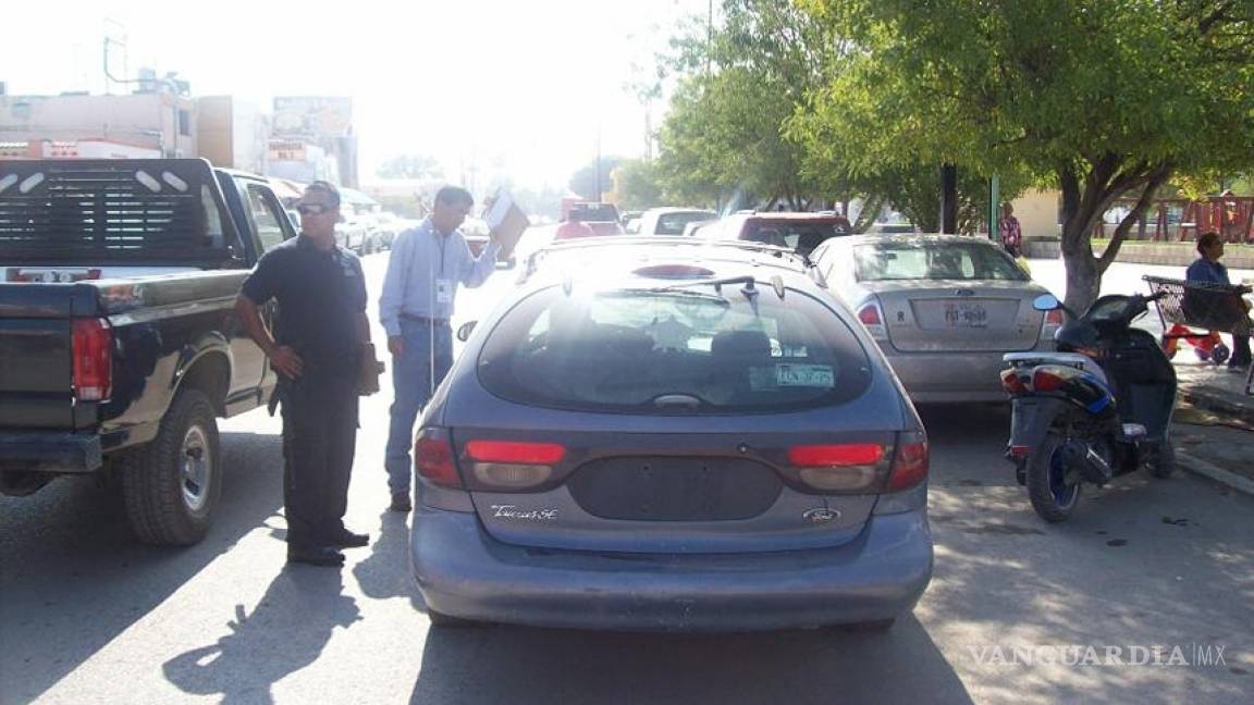 En Sabinas, recogen en dos días más de 20 carros irregulares en operativos