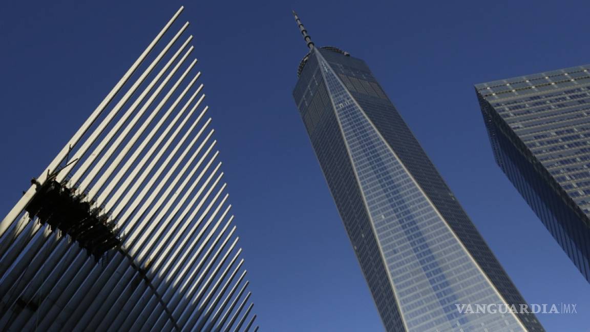 Condenan a hombres que saltaron del World Trade Center a trabajo comunitario
