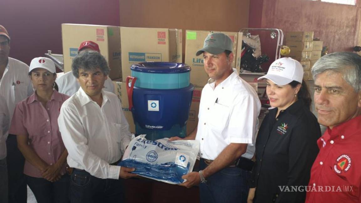 Donan 20 purificadores de agua por contingencia en Piedras Negras