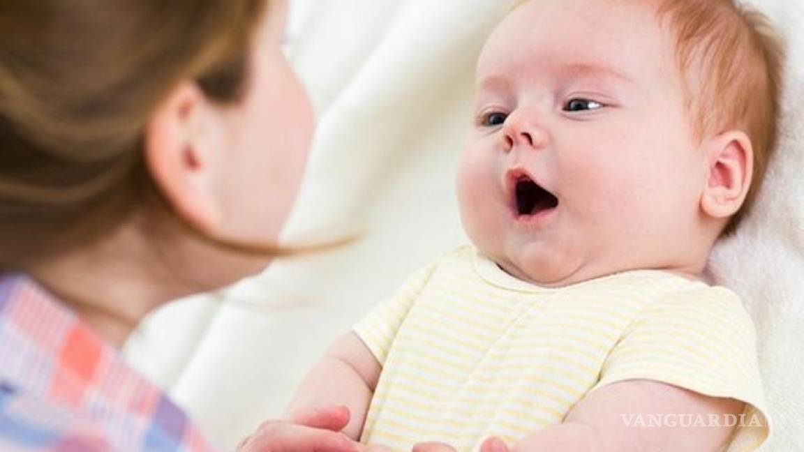Hablar con los bebés potencia la adquisición del lenguaje