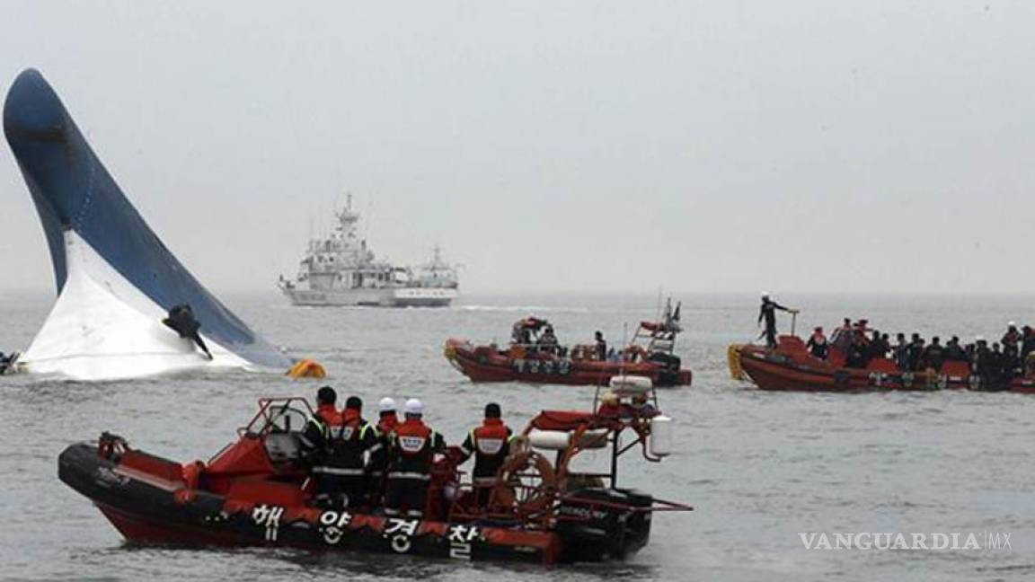 Van ocho muertos tras naufragio en Corea del Sur