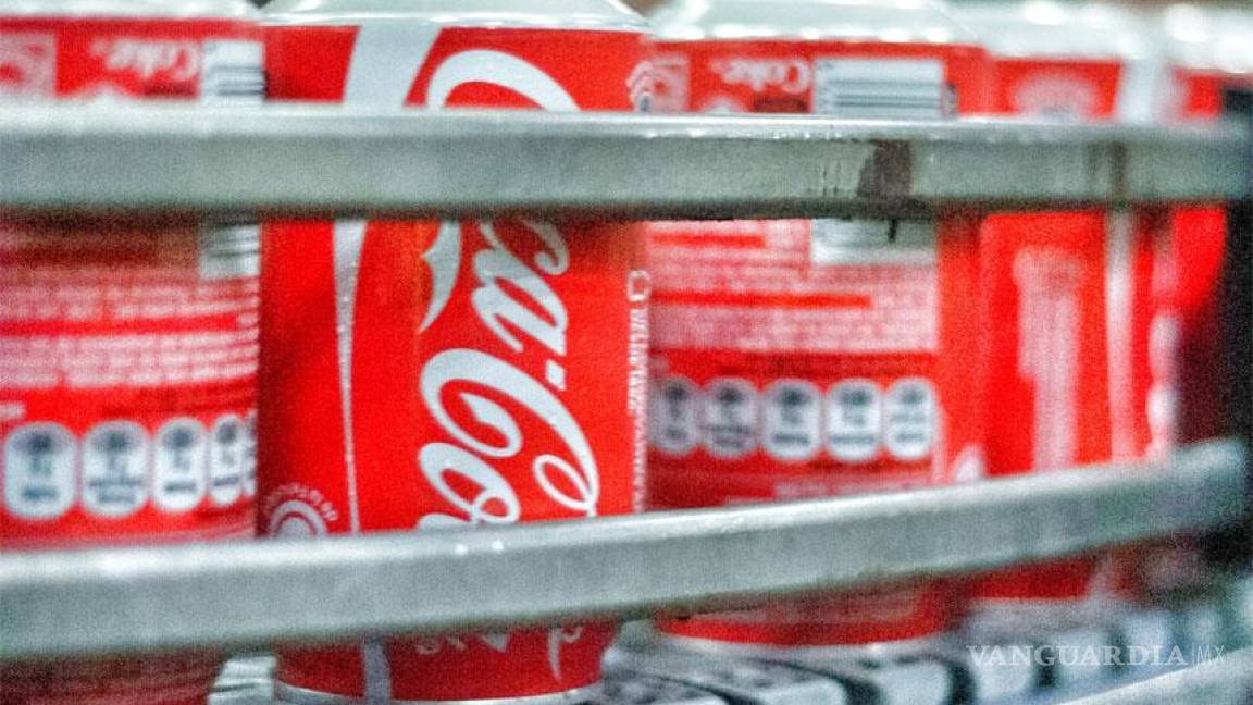 Retrocede 13.6% beneficio neto de Coca-Cola en 3T