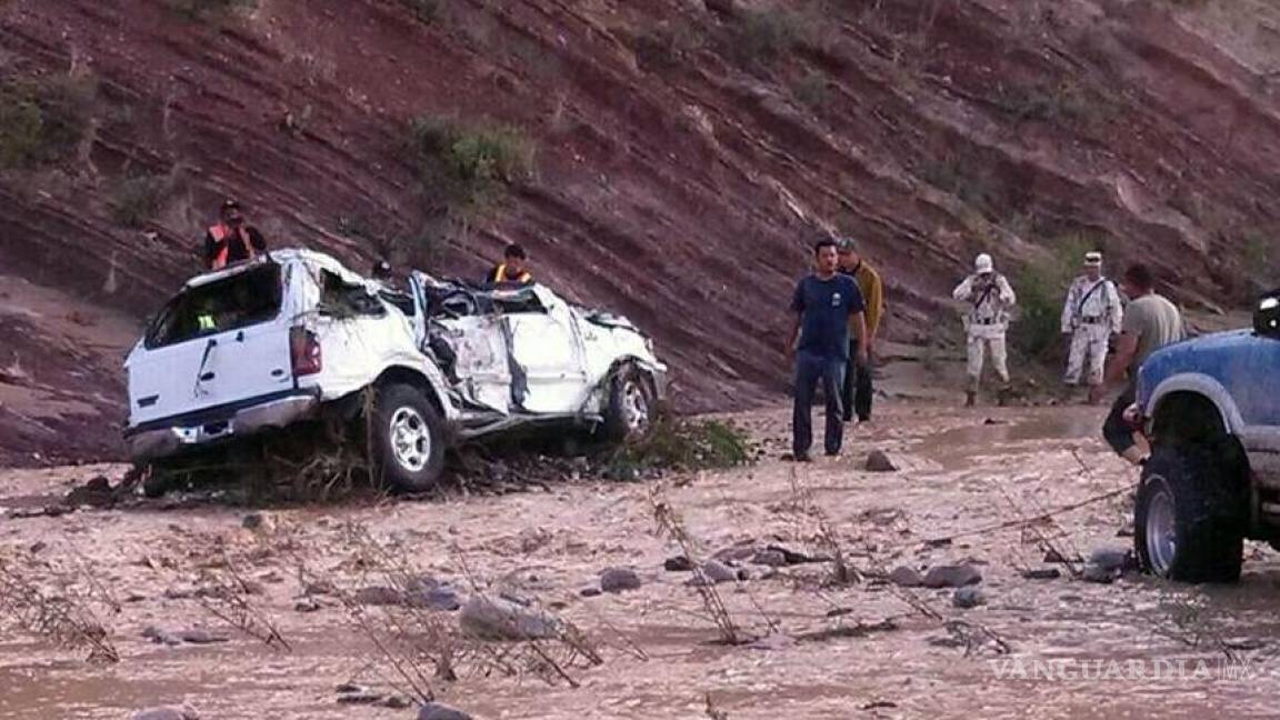 Van seis muertos y cuatro desaparecidos por crecida de río en Sonora