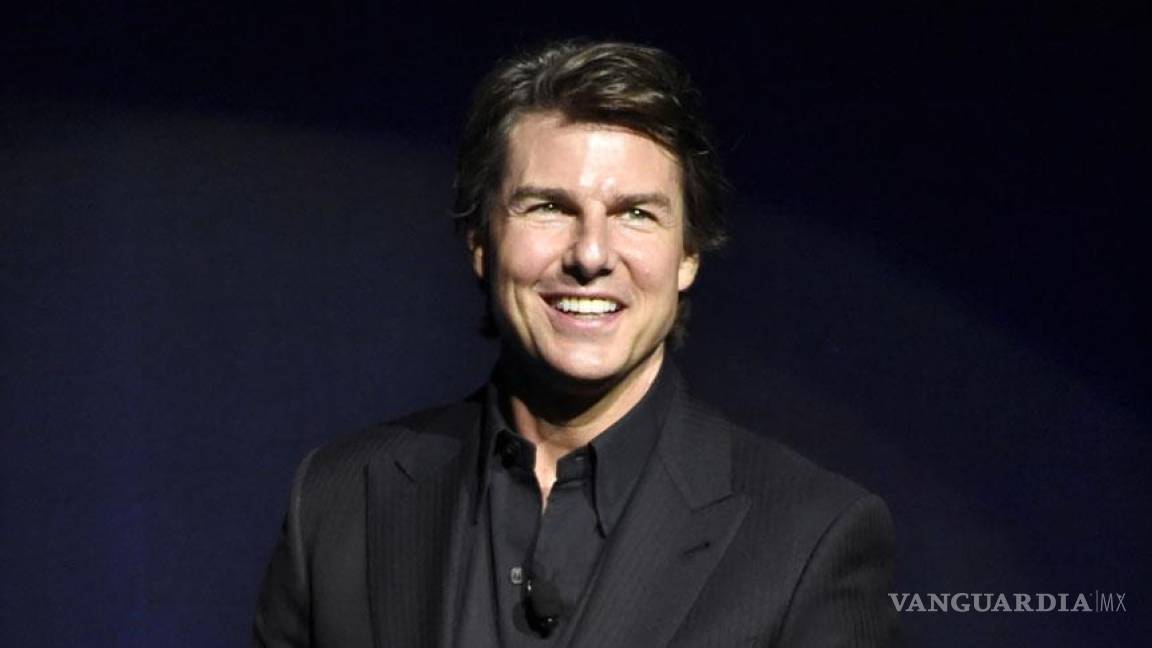 Periodista espía es sorprendido en cinta de Tom Cruise