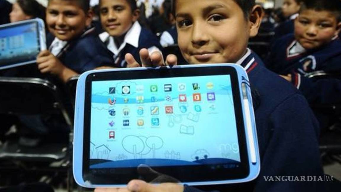 Tener computadoras o tabletas no garantizan el aprendizaje: OCDE