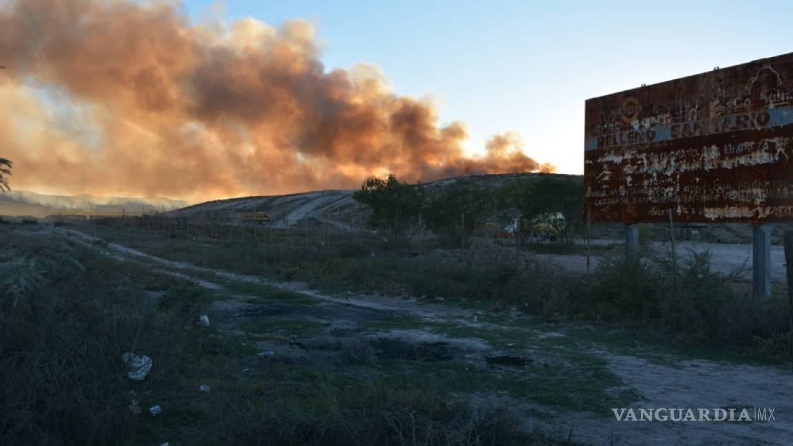 Se incendia relleno sanitario en Monclova