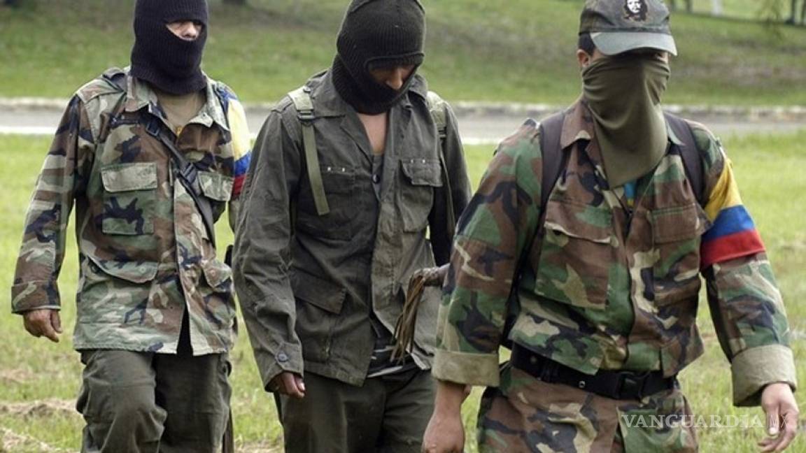 Dinamita FARC vía que comunica a Colombia con Ecuador