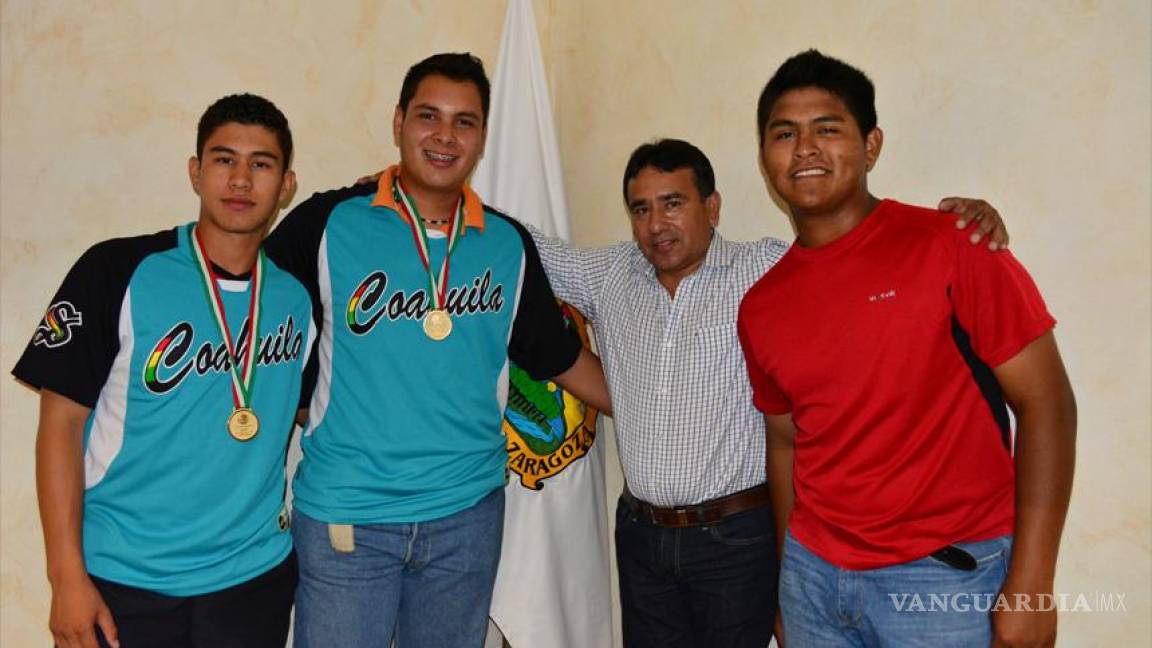 Campeones fronterenses traen medallas a Coahuila