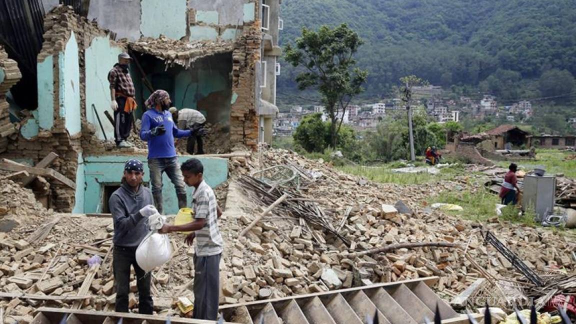 Japón dona más de 7 millones de euros a Nepal por el terremoto