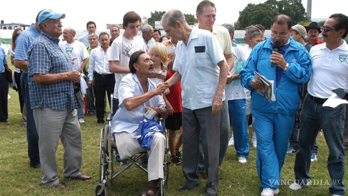 Fallece Javier El Kalimán Guzmán, leyenda de Cruz Azul