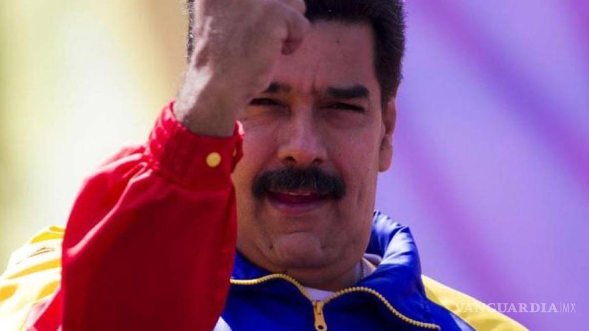 Maduro expulsa a tres funcionarios consulares de EU