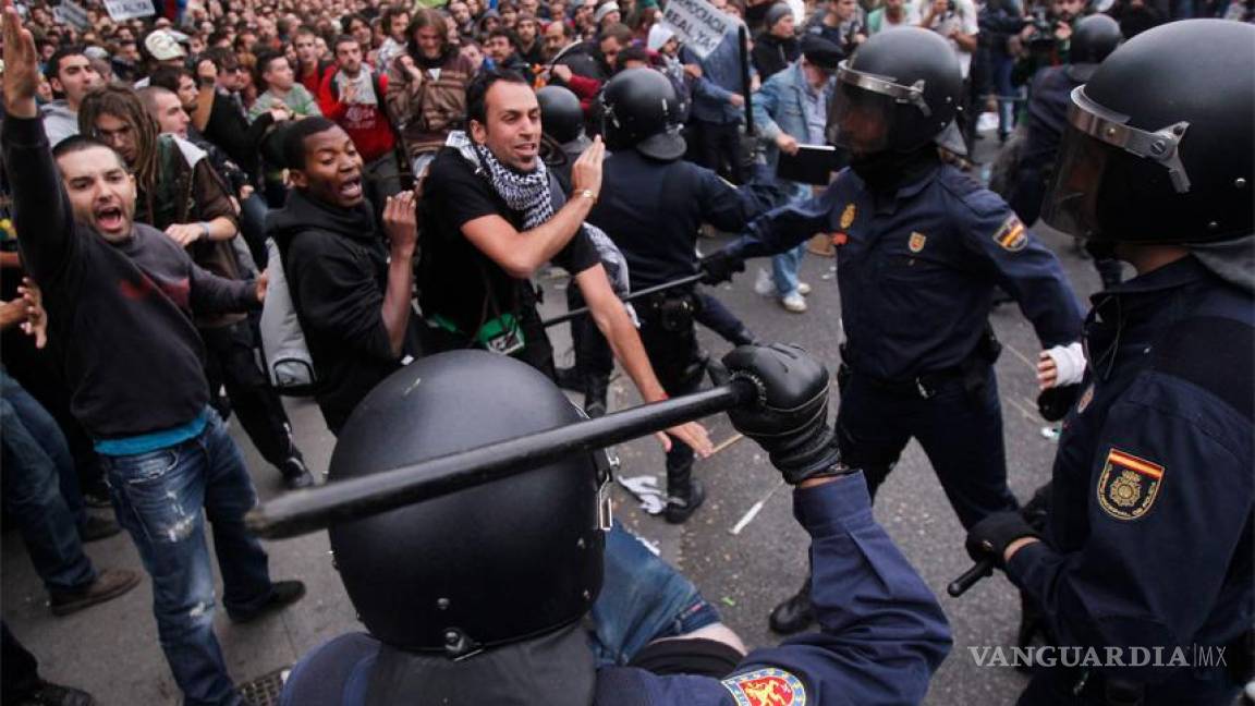 Miles de españoles exigirán referendo sobre el sistema de gobierno