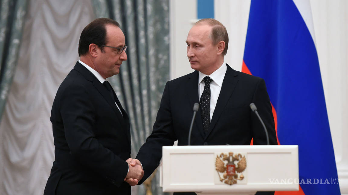 Francia y Rusia acuerdan reforzar ataques contra el Estado Islámico
