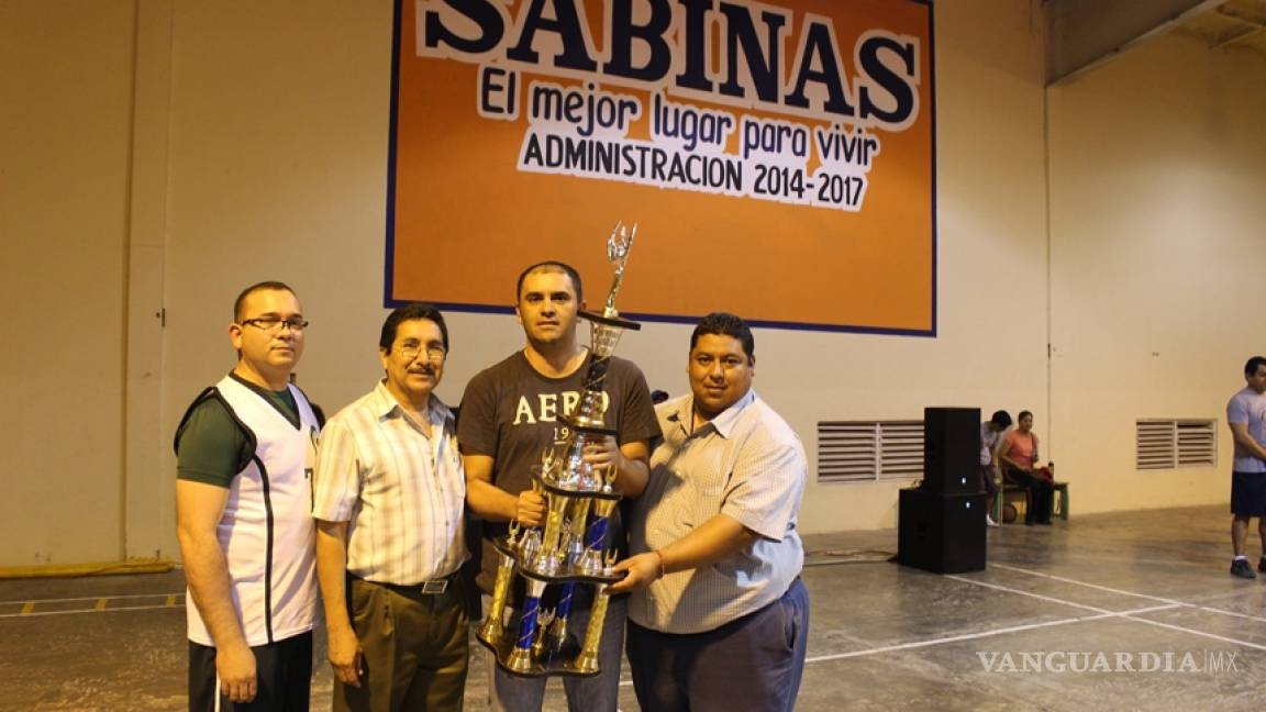 Inauguran liga limbas de basquetbol en Sabinas