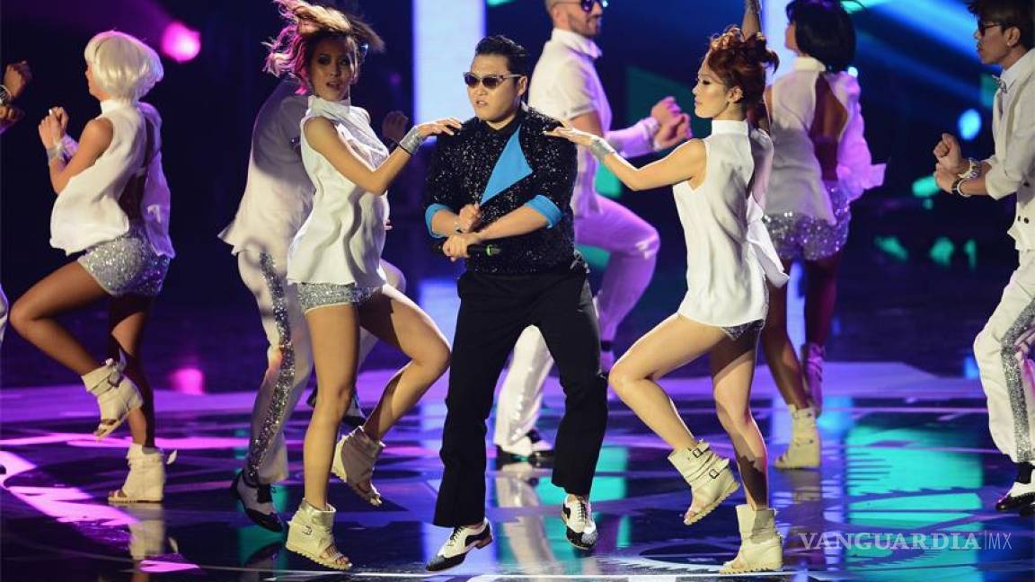 Psy ofrece conciertos convertido en holograma