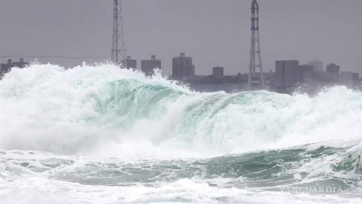 Japón sufre sismo de 6.8 grados; descartan tsunami