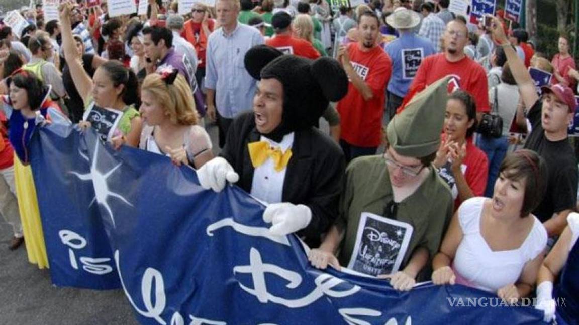 El mágico mundo en problemas, trabajadores de Disney protestan