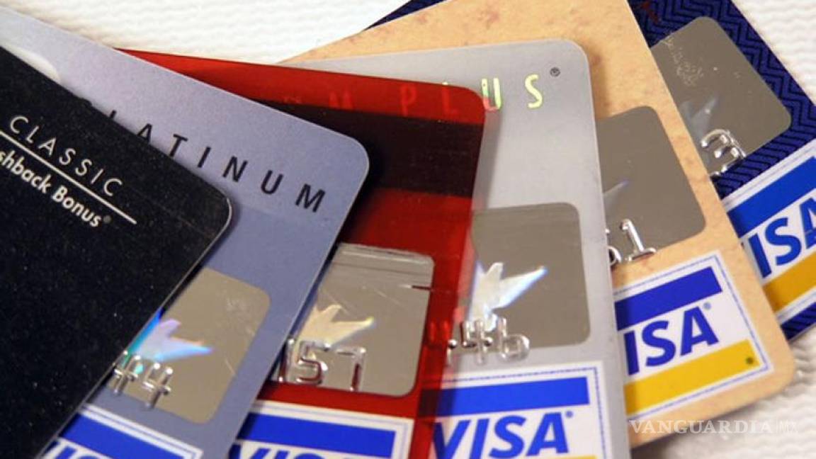 Pagar con tarjeta de débito, lo bueno y lo malo