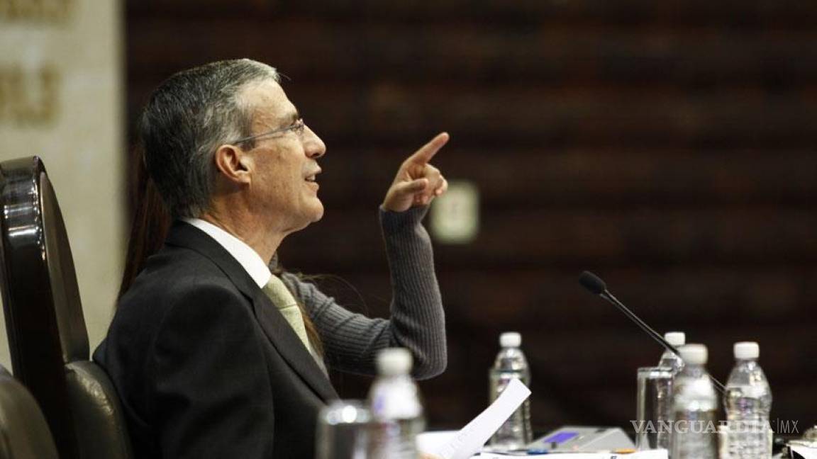 Celebra González Morfín controversias por reforma educativa