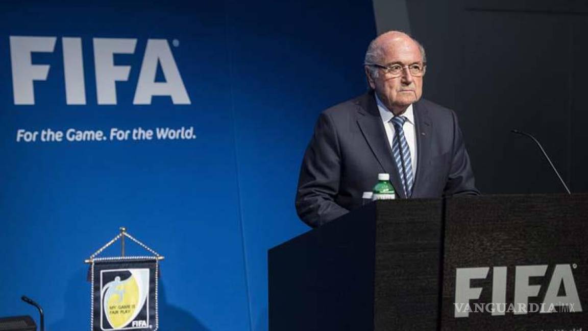 Blatter encabeza reunión de emergencia en la FIFA