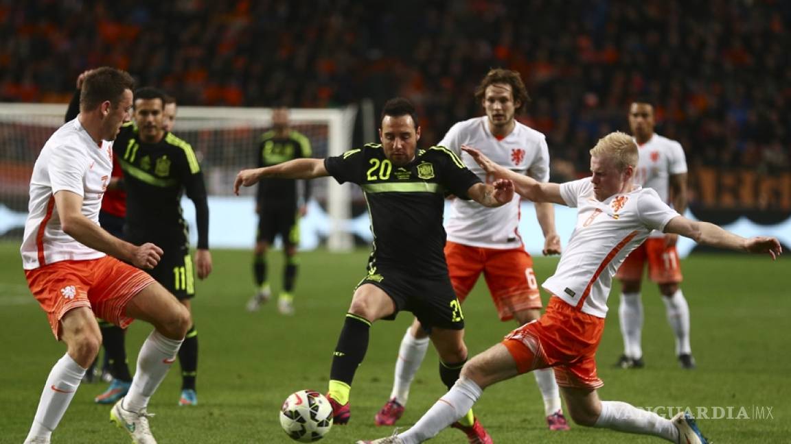España no encuentra el camino; cae 2-0 ante Holanda