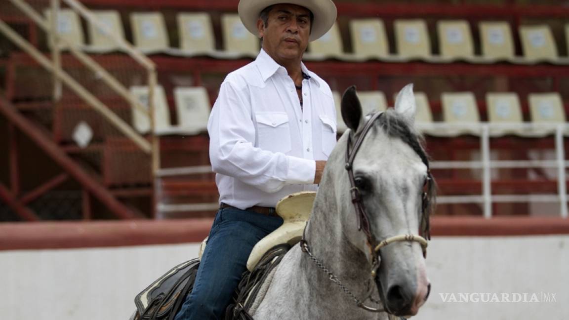 Jaime Rodríguez llegará a su toma de protesta ¡a caballo!