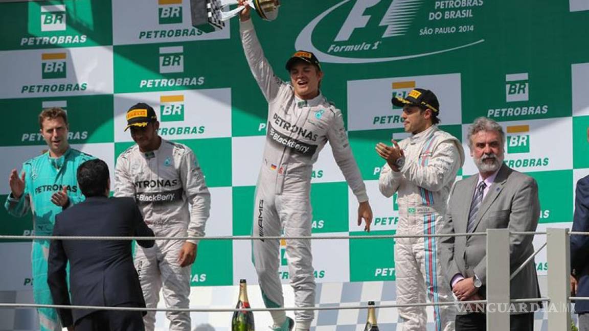 Mercedes restablece el orden con Rosberg en pole