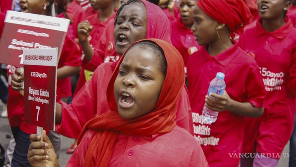 Nigeria busca niñas secuestradas hace un año por Boko Haram