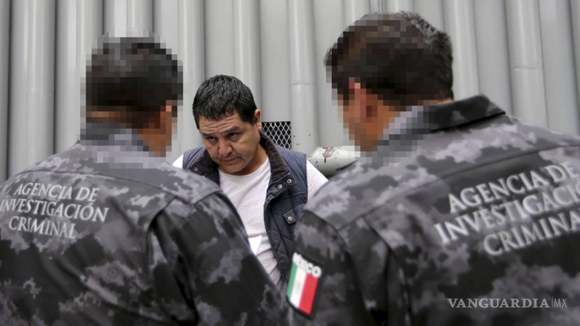 Trasladan al Altiplano a El Gil, presunto autor de la desaparición de los 43 de Ayotzinapa