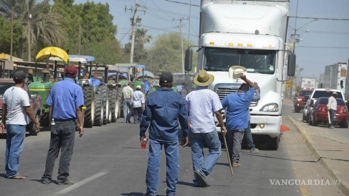 Reanudan yaquis bloqueos viales contra el acueducto Independencia