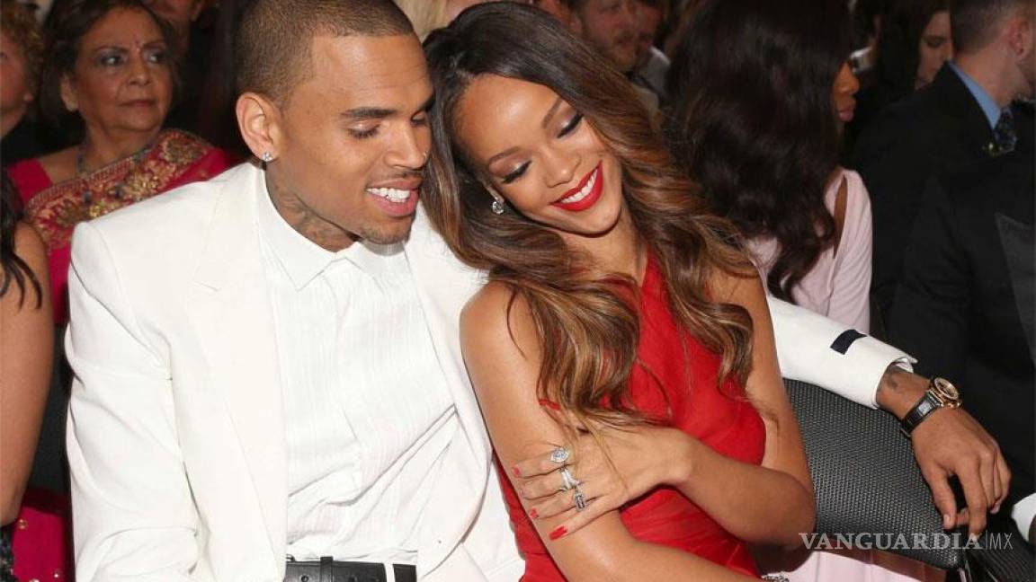 Chris Brown no piensa dejar a Rihanna
