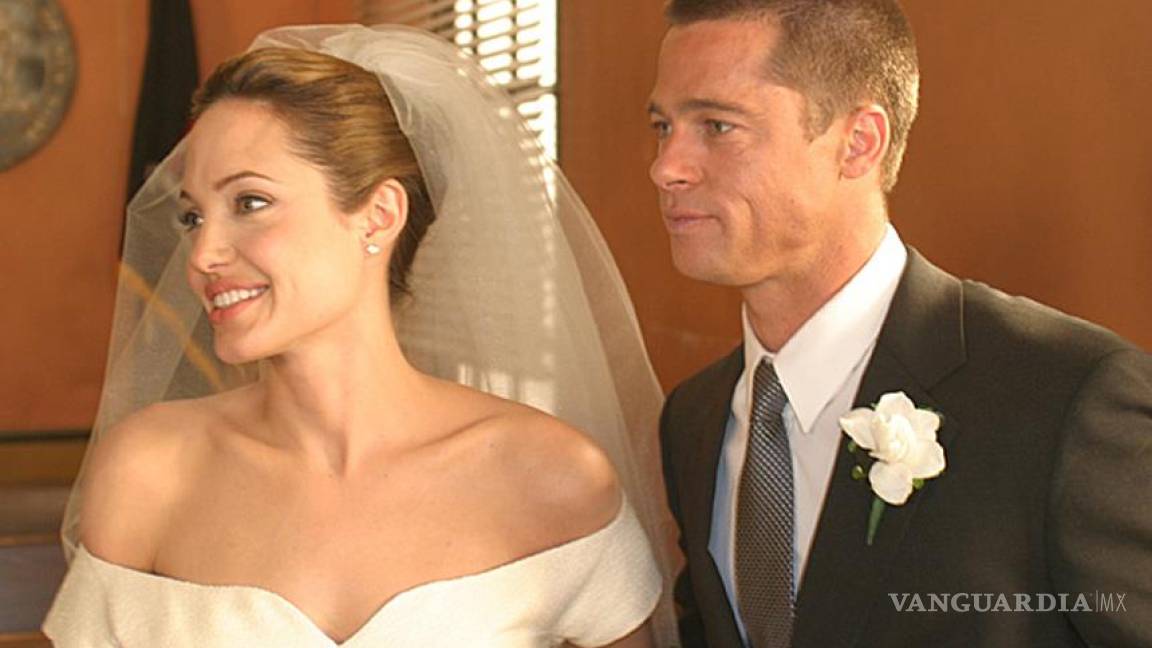 People publica fotos de la boda de Angelina Jolie y Brad Pitt