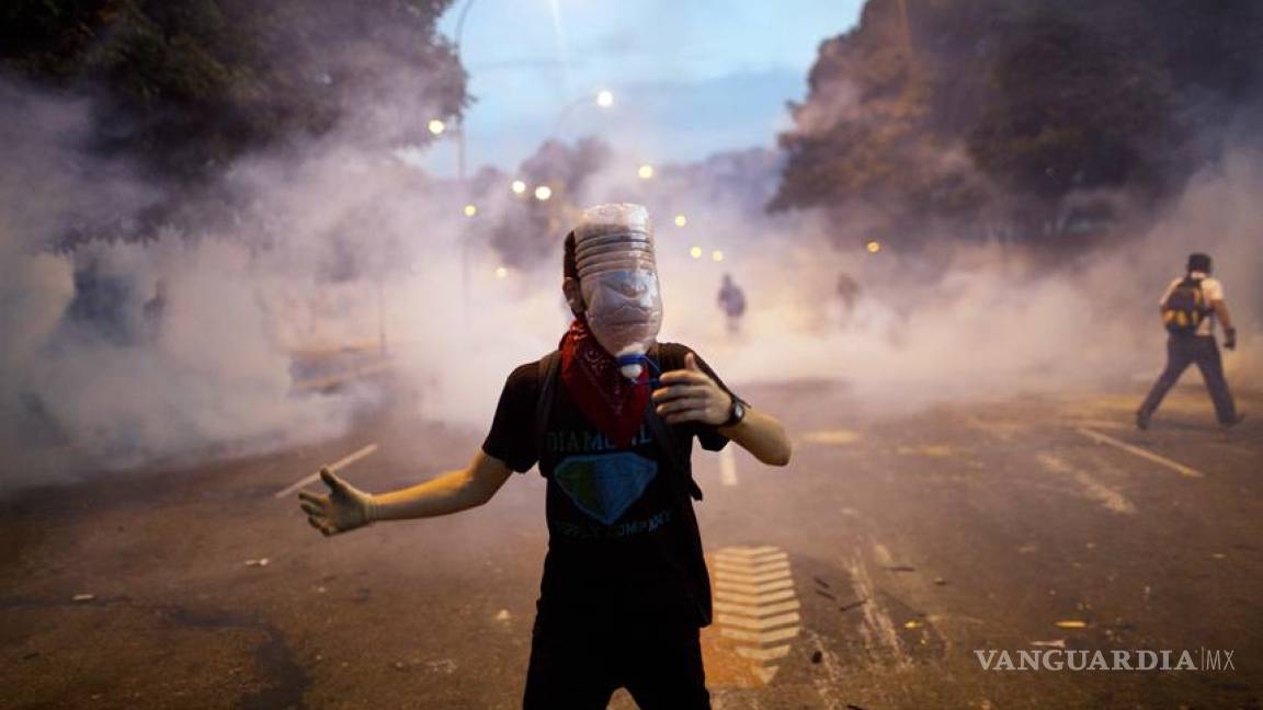 Muere militar en protesta en Venezuela; van 18 muertos