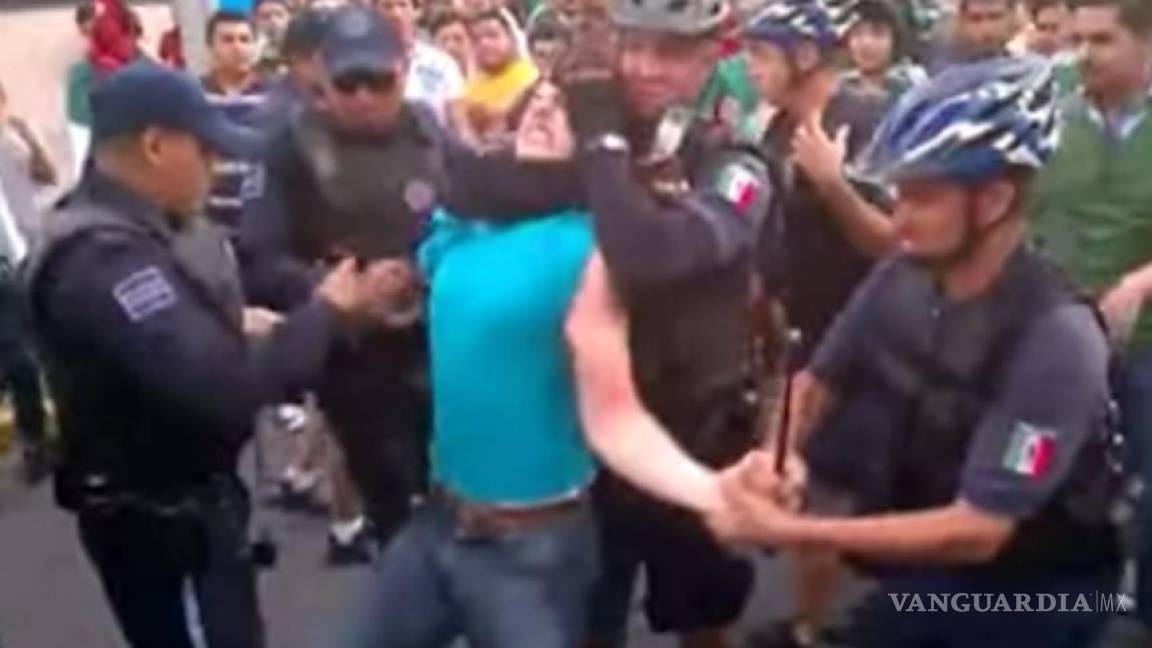 Policías en Aguascalientes agreden a joven en festejo del Tricolor