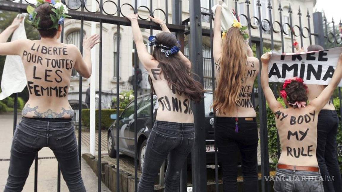 FEMEN, &quot;Top less&quot; power