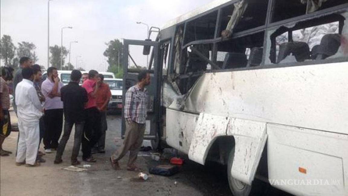 Deja cuatro muertos explosión de autobús en Sinaí