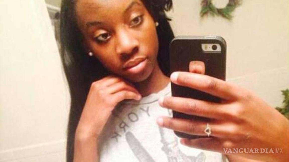 Una adolescente es asesinada tras discutir en Facebook