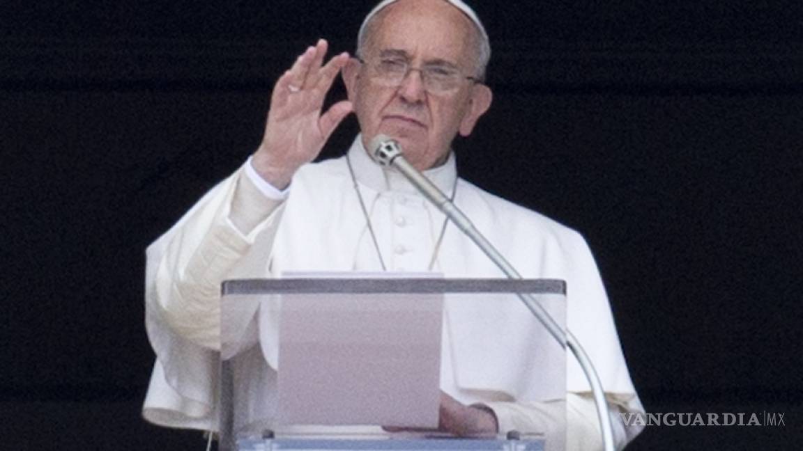 Papa pide evitar tragedias en el Mediterráneo