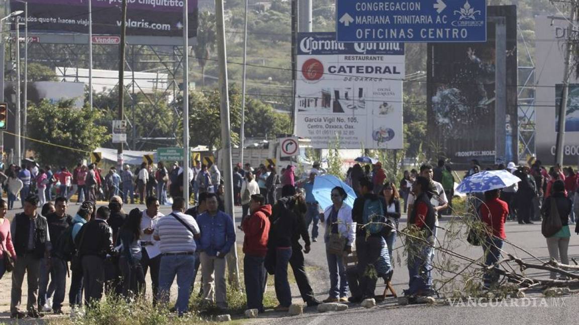 Estudiantes marchan en Guerrero por caso Ayotzinapa